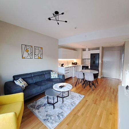 Divine 69 Luxury Apartment, Skopje City - Center, Diamond Residences, Free Parking Ngoại thất bức ảnh
