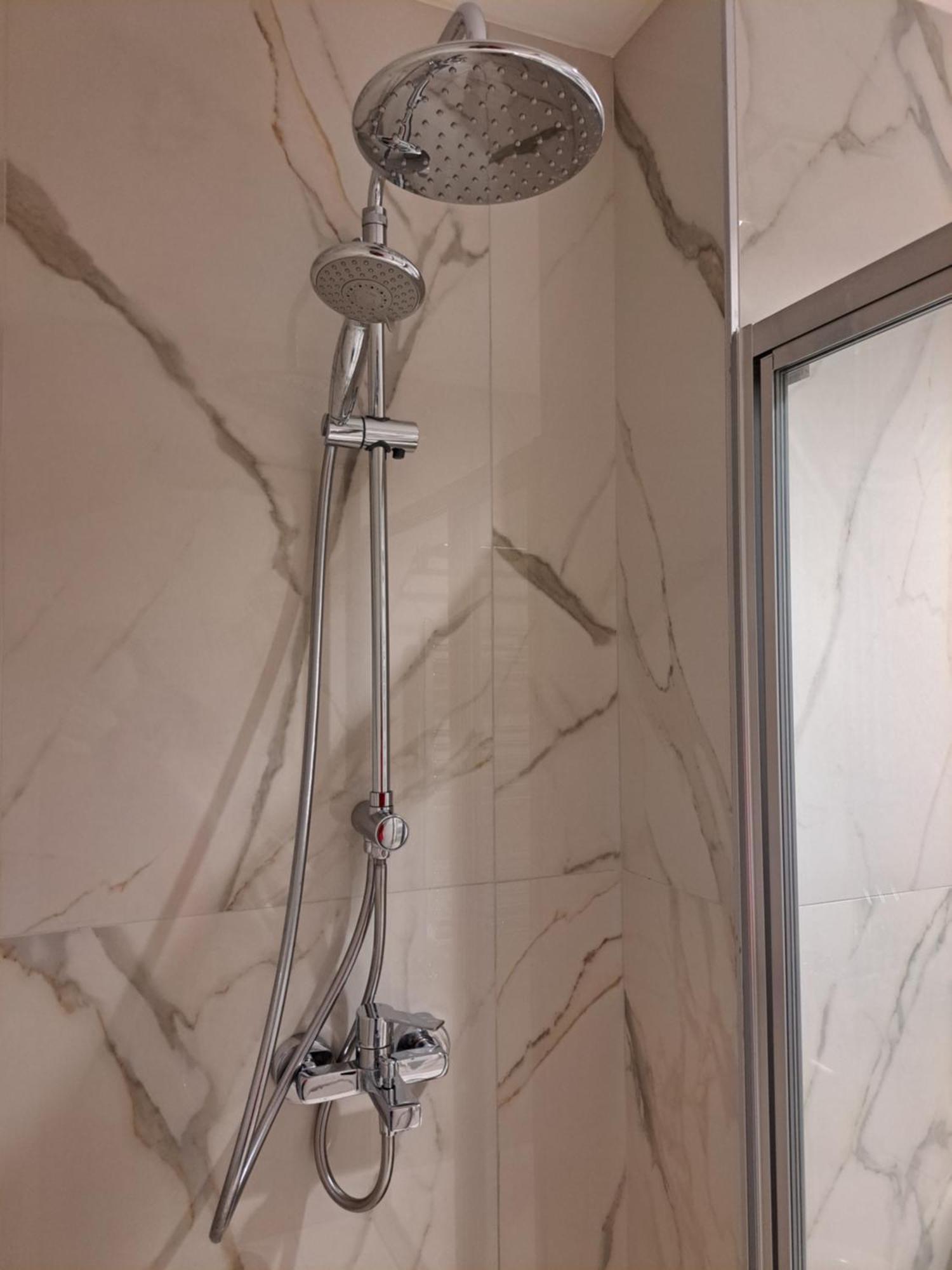 Divine 69 Luxury Apartment, Skopje City - Center, Diamond Residences, Free Parking Ngoại thất bức ảnh